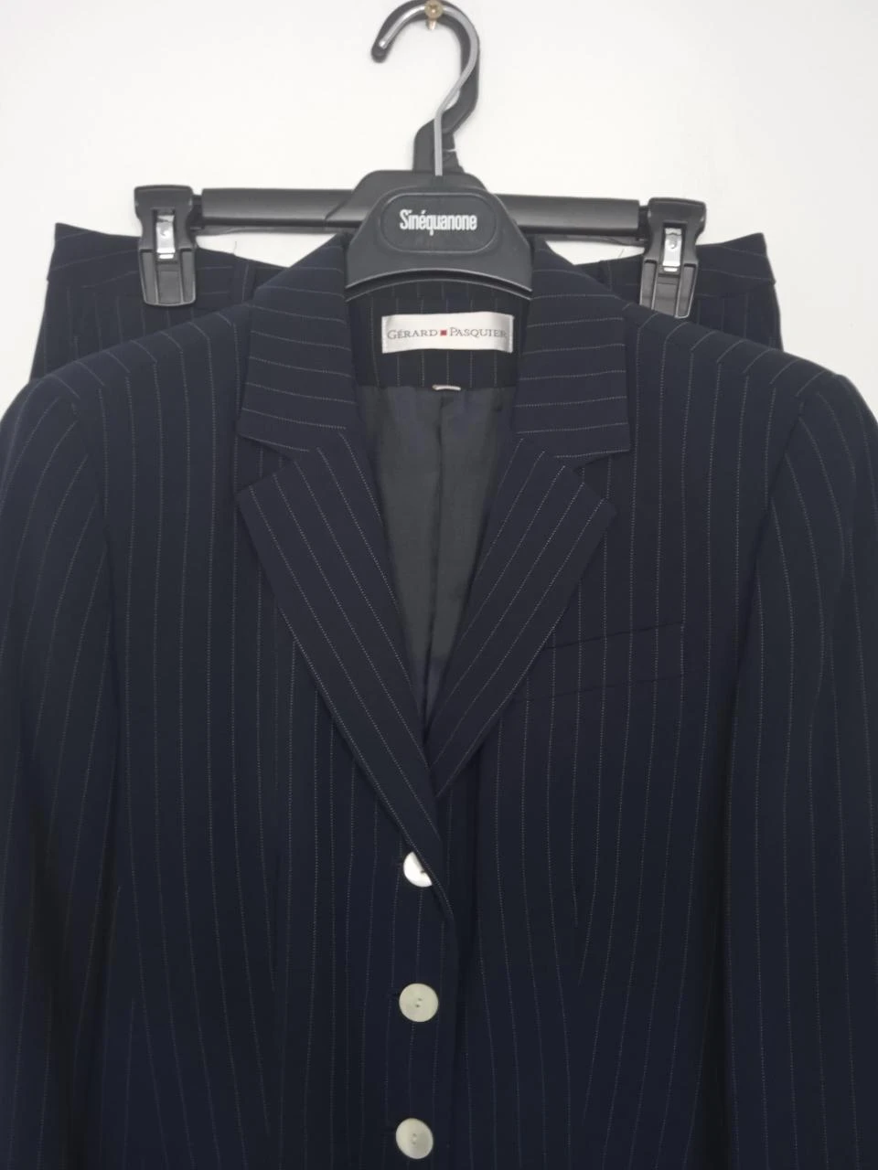 Wide-leg suit jacket and pants, high waist, navy with white stripes, gerar – photo 2
